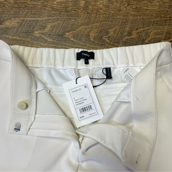 NEW Theory Thaniel Z2 Ankle Cropped Pants Women’s 8 Ivory Maxyne Crepe MSRP $285 - Picture 7 of 13
